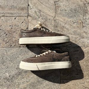 Stepney Workers Club Dellow